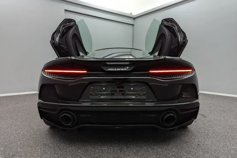 McLaren GT din 2023 cu 2.300 km - oferta MCL119369 - foto 13