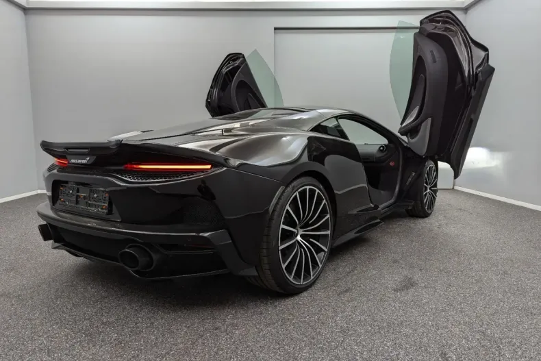 McLaren GT din 2023 cu 2.300 km - oferta MCL119369 - foto 14
