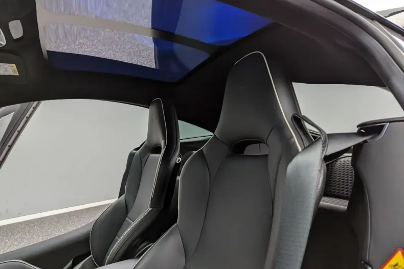 McLaren GT din 2023 cu 2.300 km - oferta MCL119369 - foto 23