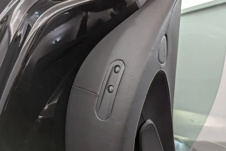 McLaren GT din 2023 cu 2.300 km - oferta MCL119369 - foto 24