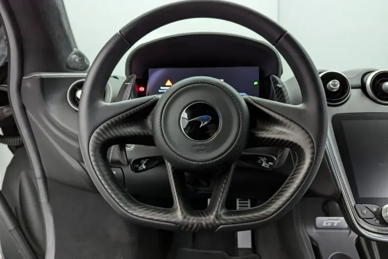 McLaren GT din 2023 cu 2.300 km - oferta MCL119369 - foto 29