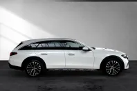 Mercedes-Benz E 300 din 2024 cu 12.590 km - oferta MER119375 - foto 5