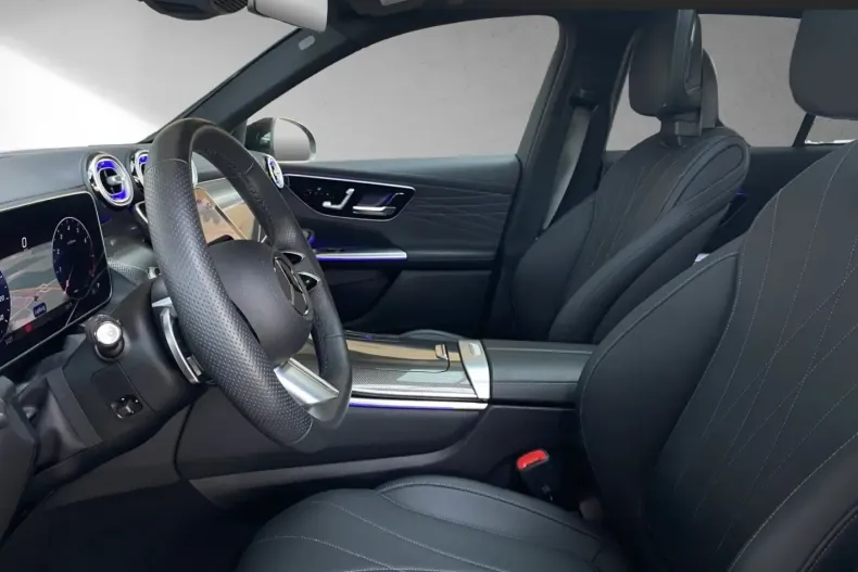 Mercedes-Benz GLC 200 din 2023 cu 5.530 km - oferta MER119378 - foto 7