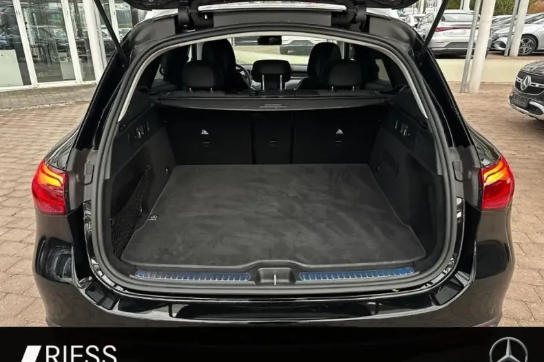 Mercedes-Benz GLC 200 din 2024 cu 11.559 km - oferta MER119389 - foto 8