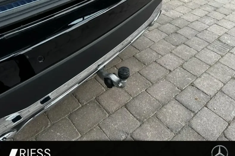 Mercedes-Benz GLC 200 din 2024 cu 11.559 km - oferta MER119389 - foto 11