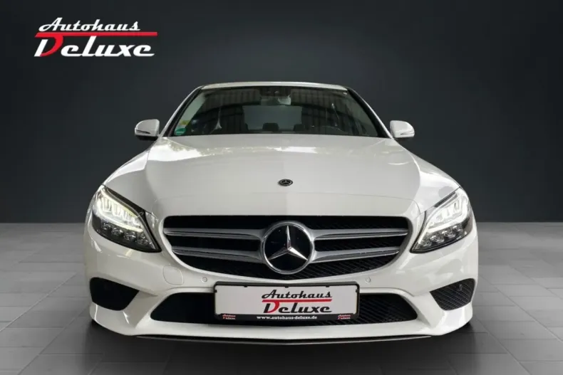 Mercedes-Benz C 180 din 2020 cu 63.950 km - oferta MER119391 - foto 3