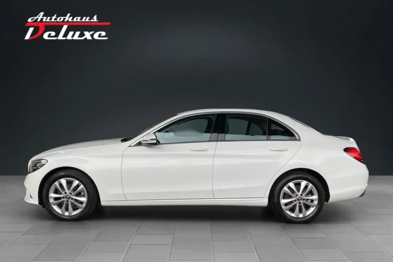 Mercedes-Benz C 180 din 2020 cu 63.950 km - oferta MER119391 - foto 4