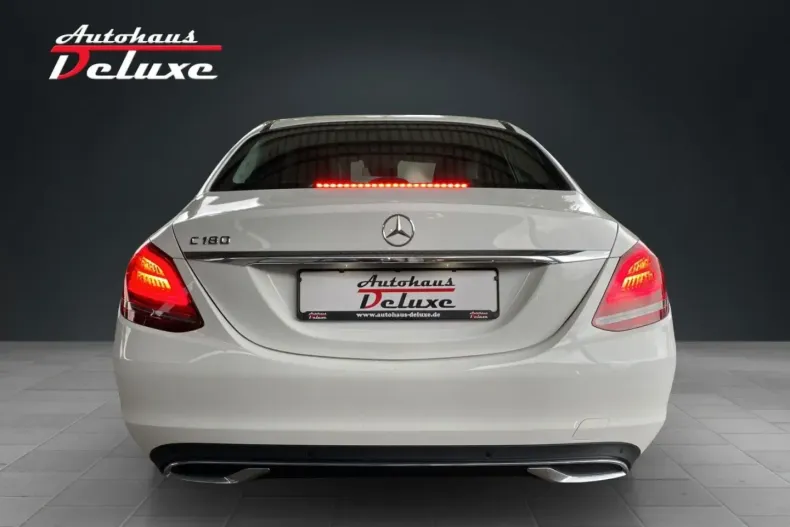 Mercedes-Benz C 180 din 2020 cu 63.950 km - oferta MER119391 - foto 6