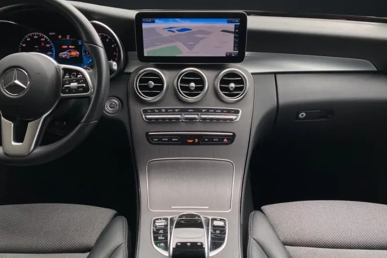 Mercedes-Benz C 180 din 2020 cu 63.950 km - oferta MER119391 - foto 10