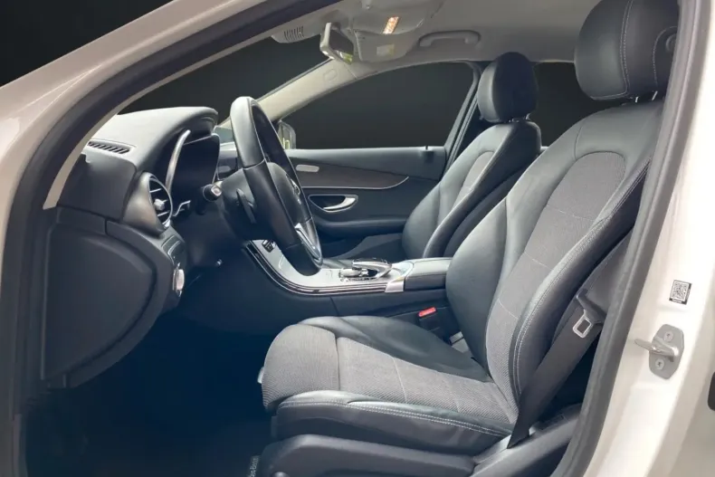 Mercedes-Benz C 180 din 2020 cu 63.950 km - oferta MER119391 - foto 13