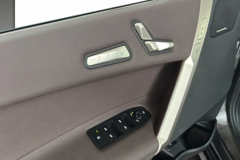 BMW iX din 2022 cu 82.605 km - oferta BMW119395 - foto 13