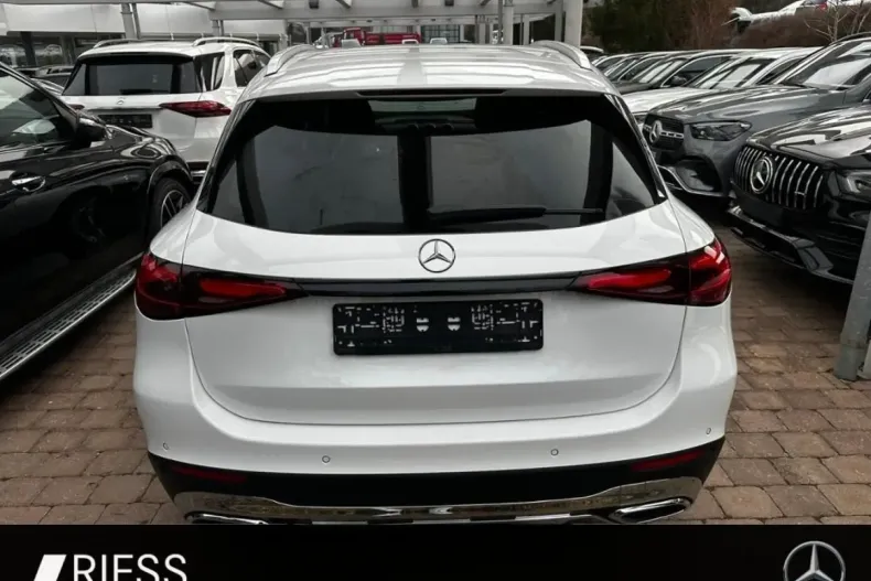 Mercedes-Benz GLC 200 din 2024 cu 9.283 km - oferta MER119400 - foto 4
