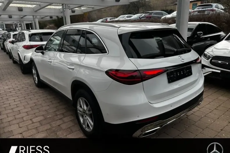 Mercedes-Benz GLC 200 din 2024 cu 9.283 km - oferta MER119400 - foto 5