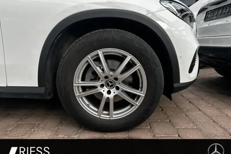 Mercedes-Benz GLC 200 din 2024 cu 9.283 km - oferta MER119400 - foto 17