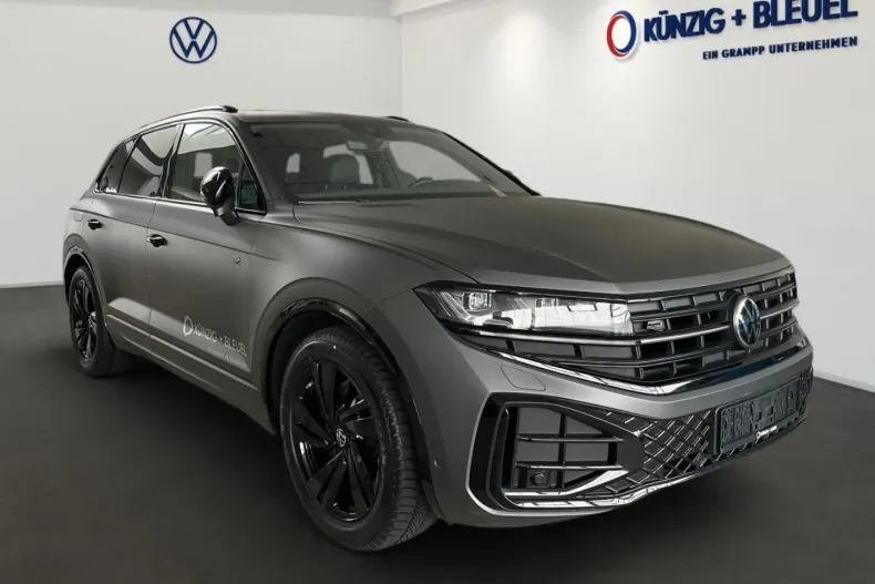 Volkswagen Touareg din 2024 cu 46.900 km - oferta VOL119403 - foto 2