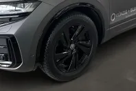 Volkswagen Touareg din 2024 cu 46.900 km - oferta VOL119403 - foto 6