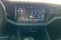 Volkswagen Touareg din 2024 cu 46.900 km - oferta VOL119403 - foto 10