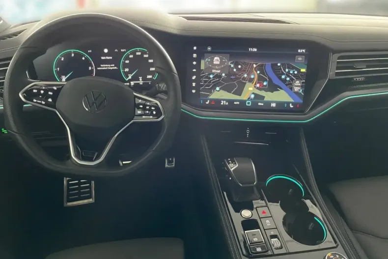 Volkswagen Touareg din 2024 cu 46.900 km - oferta VOL119403 - foto 12