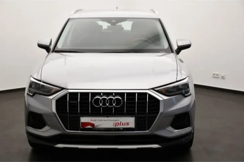 Audi Q3 din 2020 cu 26.760 km - oferta AUD119414 - foto 2