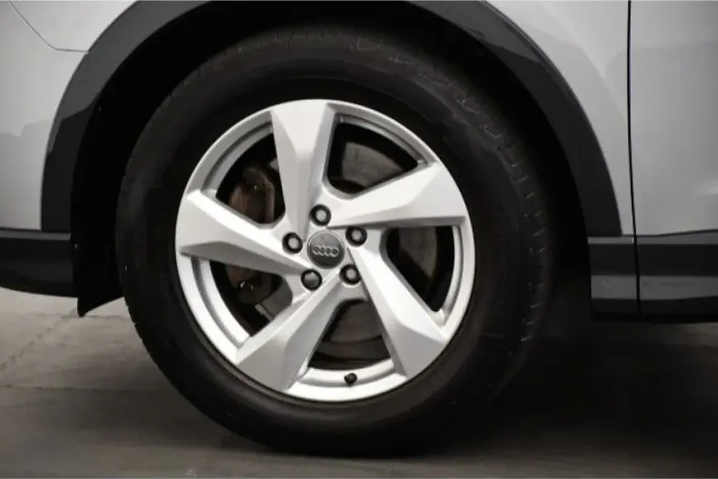 Audi Q3 din 2020 cu 26.760 km - oferta AUD119414 - foto 15