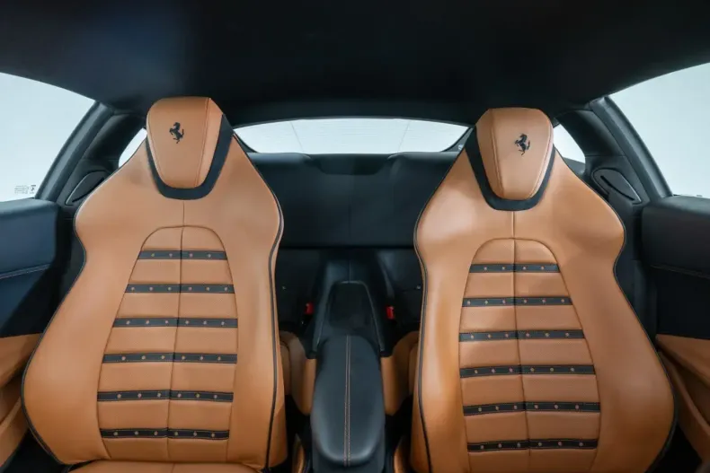 Ferrari Roma din 2022 cu 52.000 km - oferta FER119432 - foto 10