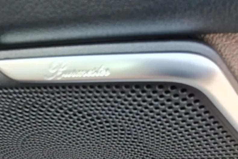 Mercedes-Benz V 300 din 2021 cu 80.750 km - oferta MER119449 - foto 8