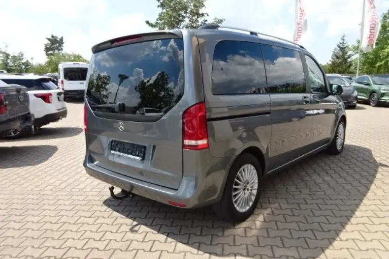 Mercedes-Benz V 300 din 2020 cu 69.404 km - oferta MER119452 - foto 5