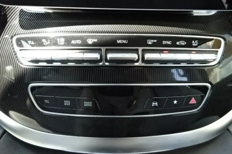 Mercedes-Benz V 300 din 2020 cu 69.404 km - oferta MER119452 - foto 14