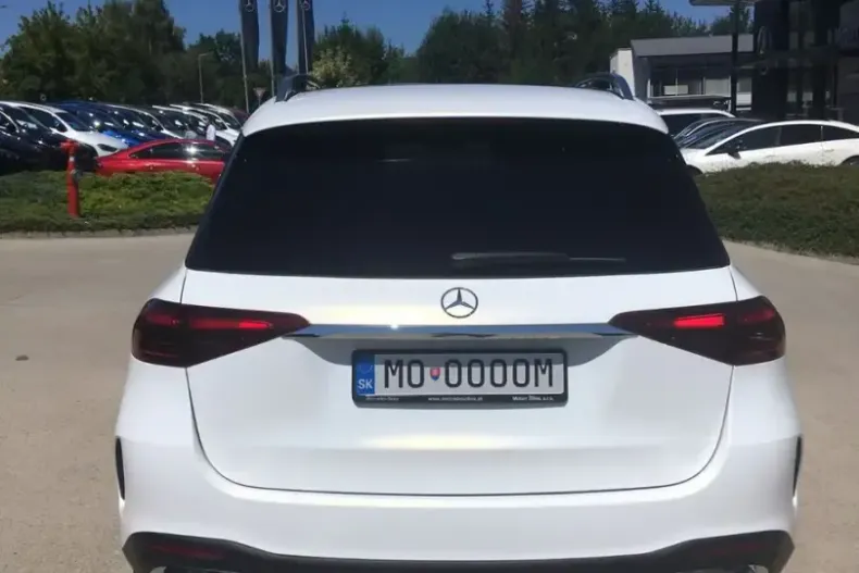 Mercedes-Benz GLE 450 din 2023 cu 17.000 km - oferta MER119456 - foto 3