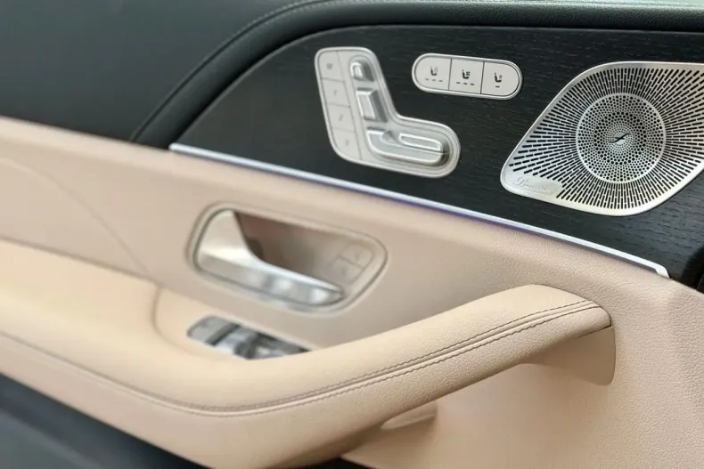 Mercedes-Benz GLE 350 din 2023 cu 6.520 km - oferta MER119460 - foto 4