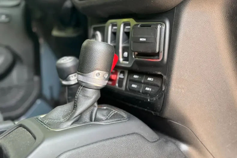 Jeep Wrangler din 2023 cu 37.859 km - oferta JEE119464 - foto 15