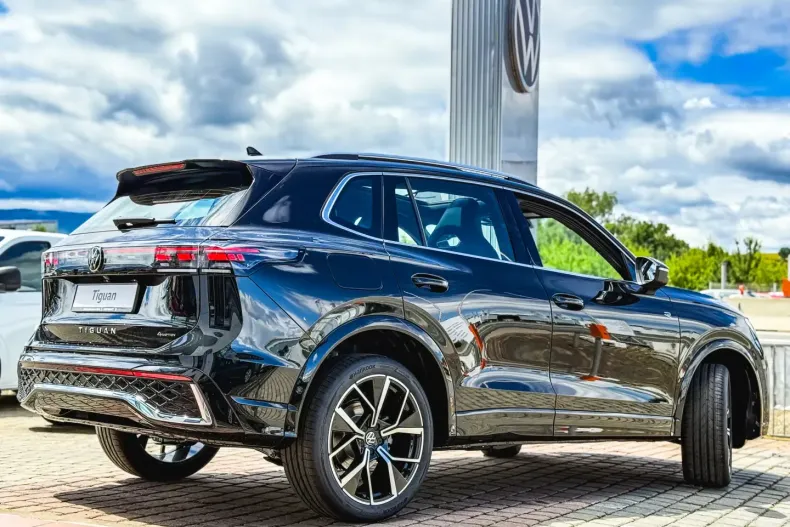 Volkswagen Tiguan din 2025 cu 1 km - oferta VOL119471 - foto 4