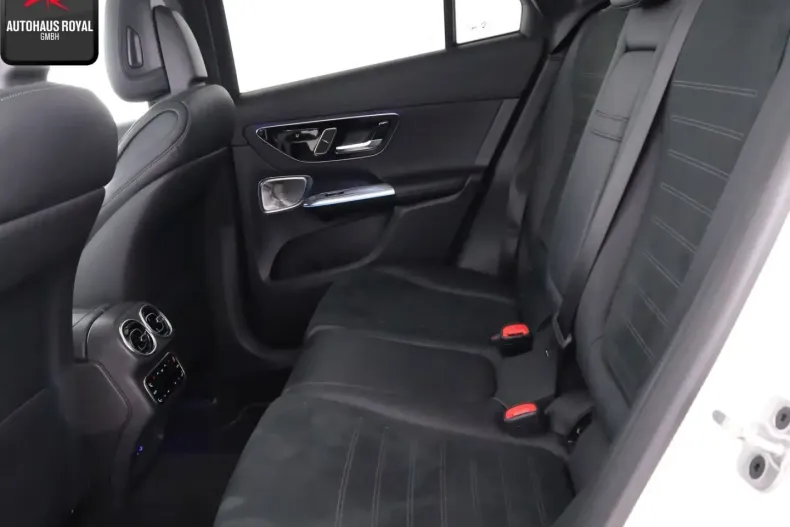 Mercedes-Benz GLC 300 din 2023 cu 50.000 km - oferta MER119473 - foto 11