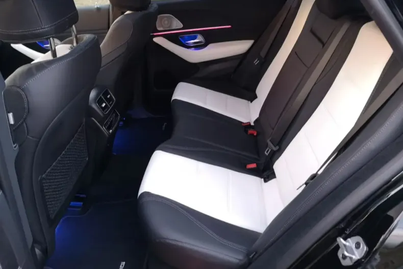 Mercedes-Benz GLE 400 din 2022 cu 99.000 km - oferta MER119474 - foto 10