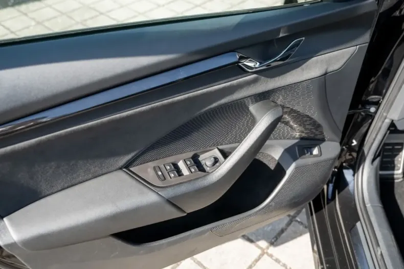 Skoda Octavia din 2023 cu 42.800 km - oferta SKO119477 - foto 25