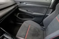 Volkswagen Golf din 2023 cu 21.250 km - oferta VOL119478 - foto 21