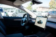 Tesla Model 3 din 2023 cu 24.351 km - oferta TES119480 - foto 14