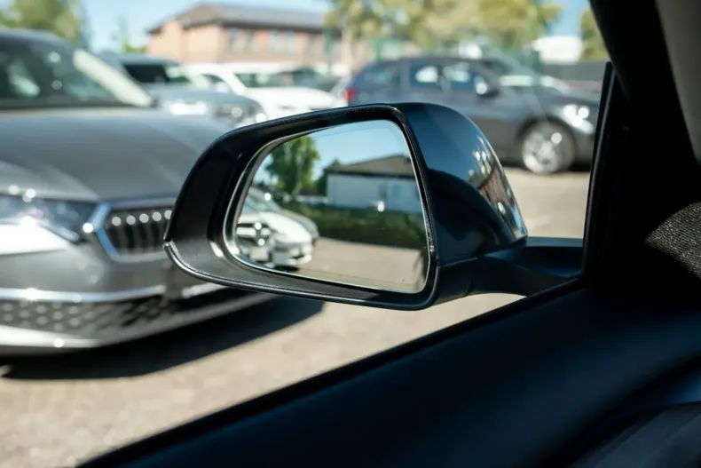 Tesla Model 3 din 2023 cu 24.351 km - oferta TES119480 - foto 20