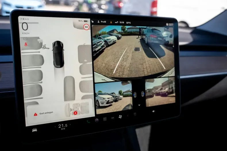 Tesla Model 3 din 2023 cu 24.351 km - oferta TES119480 - foto 35