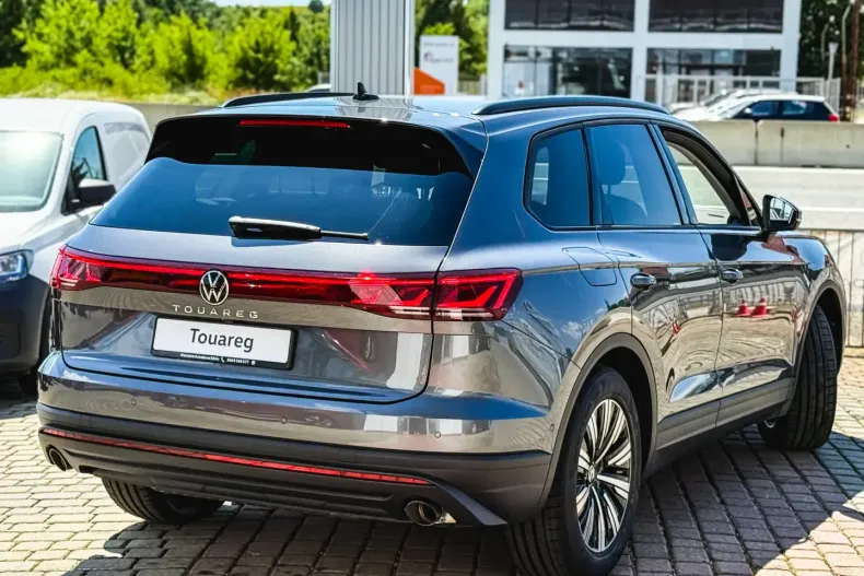 Volkswagen Touareg din 2025 cu 1 km - oferta VOL119481 - foto 5