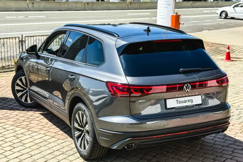 Volkswagen Touareg din 2025 cu 1 km - oferta VOL119481 - foto 6