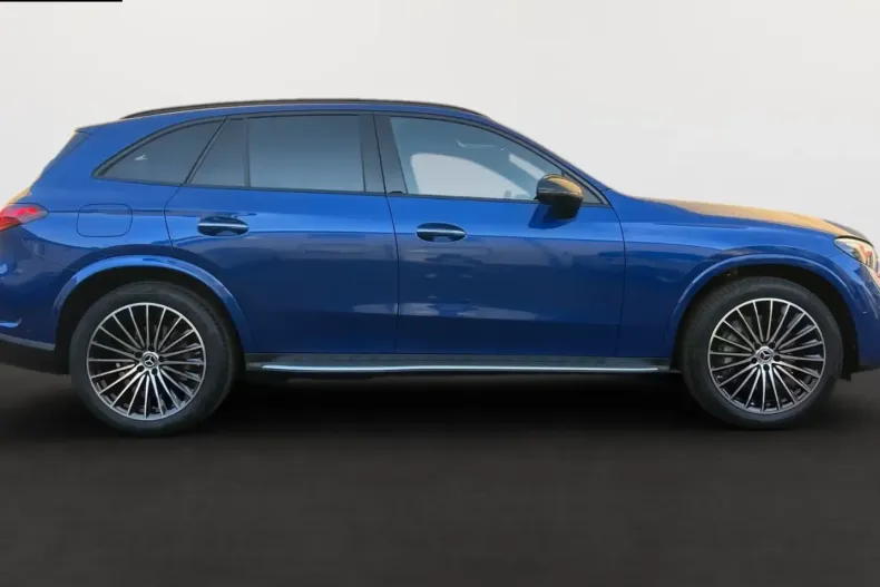 Mercedes-Benz GLC 300 din 2025 cu 9 km - oferta MER119482 - foto 3