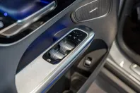 Mercedes-Benz GLC 300 din 2025 cu 5.000 km - oferta MER119484 - foto 11