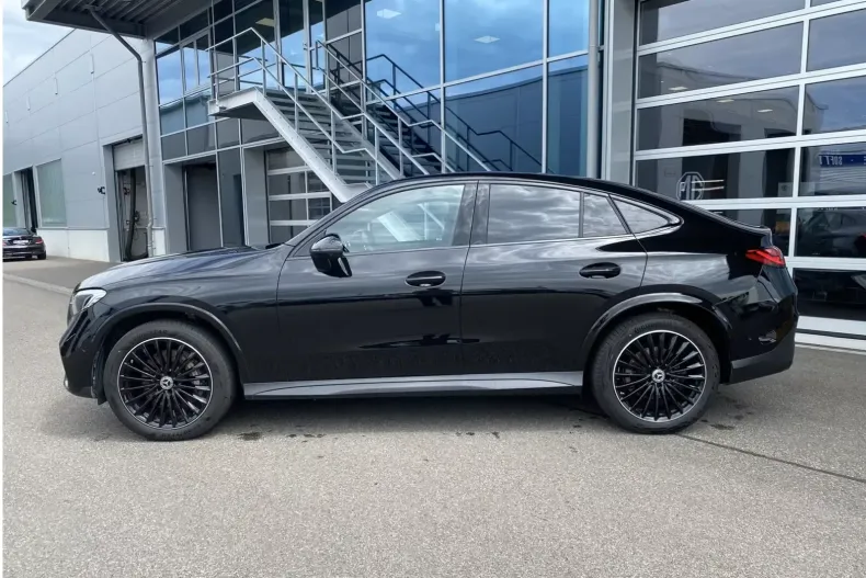 Mercedes-Benz GLC 300 din 2024 cu 16.000 km - oferta MER119487 - foto 2