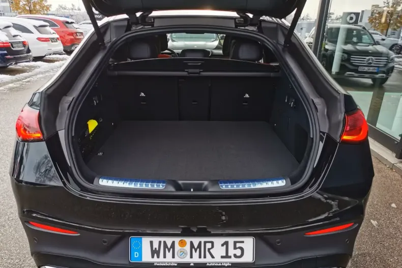 Mercedes-Benz GLC 300 din 2024 cu 16.000 km - oferta MER119487 - foto 9