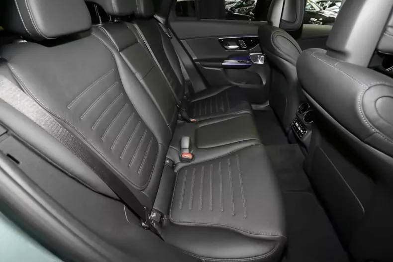 Mercedes-Benz GLC 300 din 2024 cu 12.509 km - oferta MER119488 - foto 5