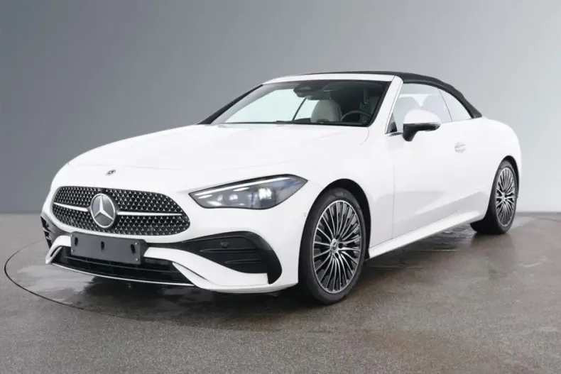 Mercedes-Benz CLE 200 din 2024 cu 10.648 km - oferta MER119497 - foto 10