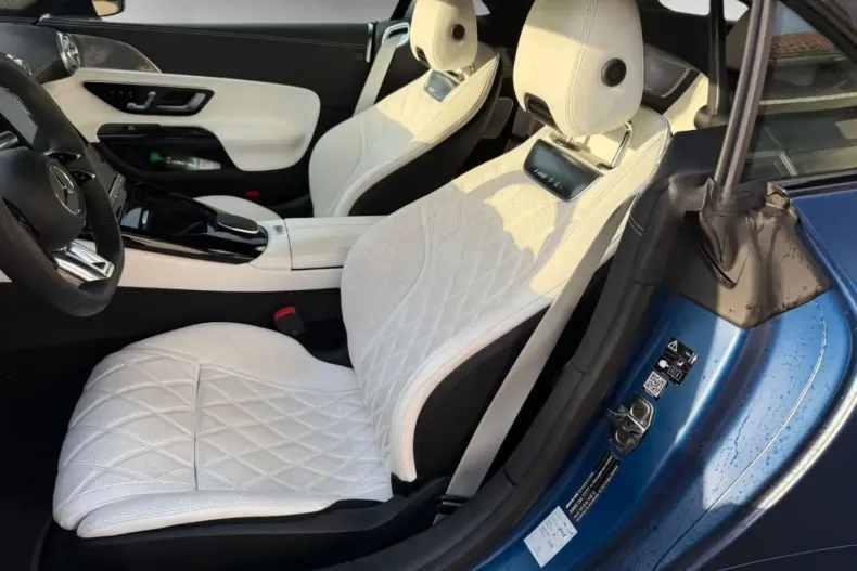 Mercedes-Benz SL 63 AMG din 2022 cu 12.250 km - oferta MER119502 - foto 19