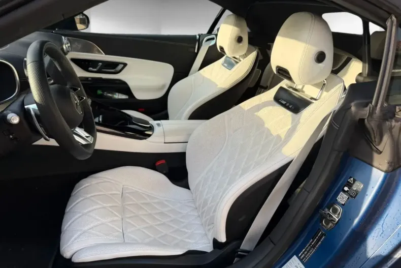 Mercedes-Benz SL 63 AMG din 2022 cu 12.250 km - oferta MER119502 - foto 22