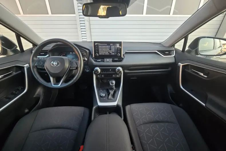 Toyota RAV4 din 2022 cu 65.850 km - oferta TOY119507 - foto 12